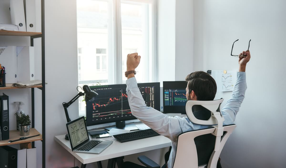 コピートレードの世界で成功する：継続的な利益へのガイド