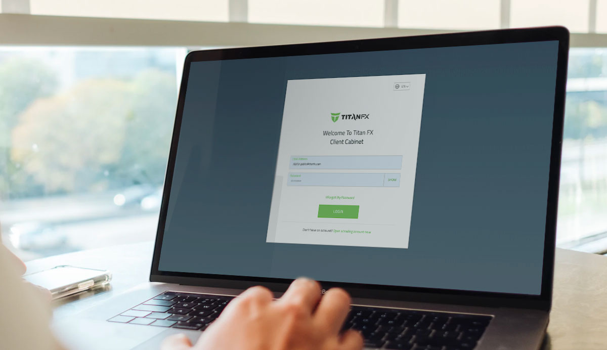 クライアントキャビネット