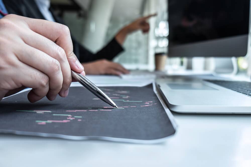 過去対未来のマーケット